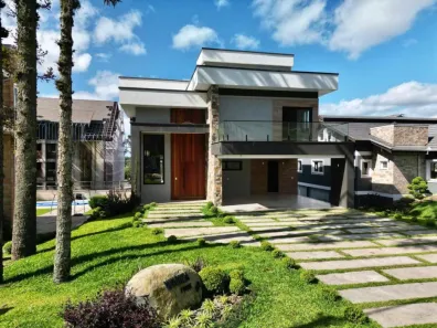 Casa com 3 Quartos à venda, 318m² no Centro, Canela
