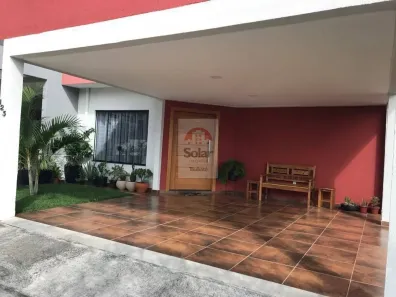 Casa de Condomínio com 2 Quartos para alugar, 154m² no Chácara do Visconde, Taubaté