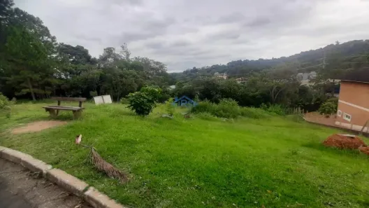 Lote/Terreno à venda, 956m² no Jardim do Golf I, Jandira