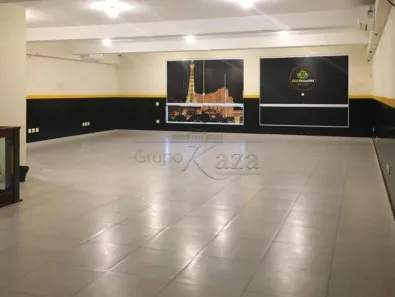 Prédio Comercial à venda, 350m² no Jardim Satélite, São José dos Campos