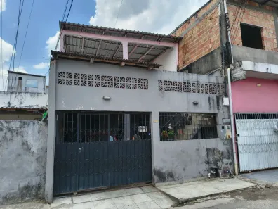 Casa com 4 Quartos à venda, 300m² no Lírio do Vale, Manaus