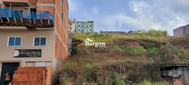 Lote/Terreno à venda, 390m² no Vivendas da Serra, Juiz de Fora