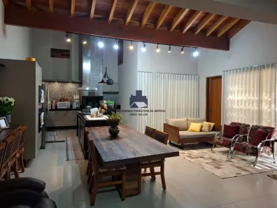Casa com 3 Quartos à venda, 250m² no Parque das Flores II, São José do Rio Preto