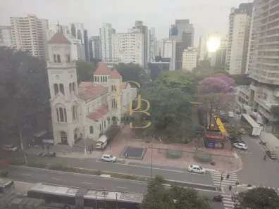 Sala Comercial para alugar, 140m² no Indianópolis, São Paulo