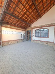 Casa com 3 Quartos à venda, 123m² no Tupi, Praia Grande