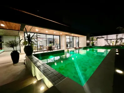 Casa de Condomínio com 4 Quartos à venda, 650m² no Jardim das Samambaias, Jundiaí