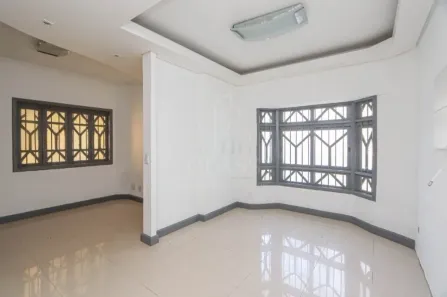 Casa com 3 Quartos para venda ou aluguel, 175m² no Santana, Porto Alegre