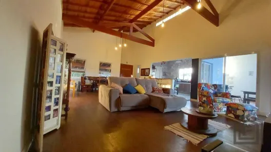 Casa com 3 Quartos à venda, 194m² no Vila São João, Caçapava