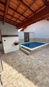 Casa com 2 Quartos à venda, 79m² no Jardim Columbia, Mongaguá