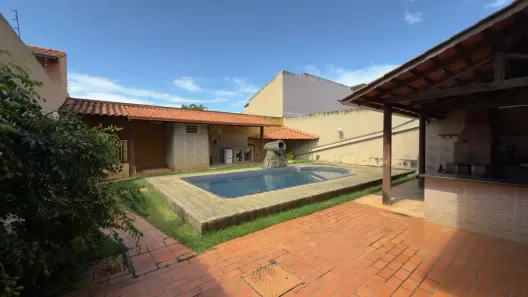 Casa com 4 Quartos à venda, 223m² no Goiânia 2, Goiânia