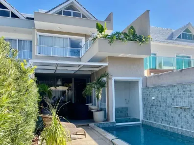 Casa com 4 Quartos à venda, 245m² no Barra da Tijuca, Rio de Janeiro