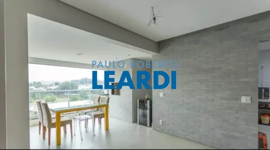 Apartamento com 3 Quartos à venda, 130m² no Vila Anastácio, São Paulo