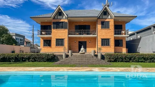 Casa com 3 Quartos à venda, 293m² no Lagoa da Conceição, Florianópolis