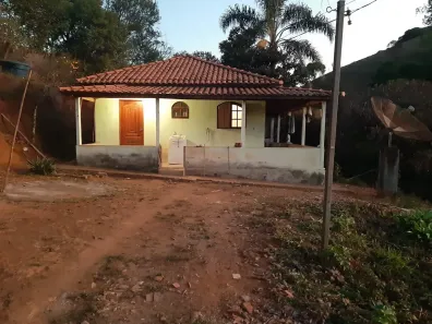 Fazenda/Sítio com 2 Quartos à venda, 1320m² no , Dom Viçoso
