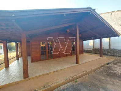 Casa com 3 Quartos à venda, 300m² no Sousas, Campinas