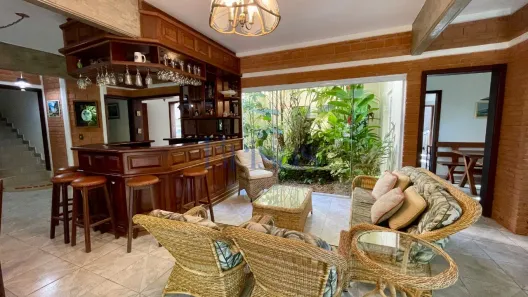 Imóvel Comercial com 6 Quartos à venda, 300m² no Barra do Una, São Sebastião