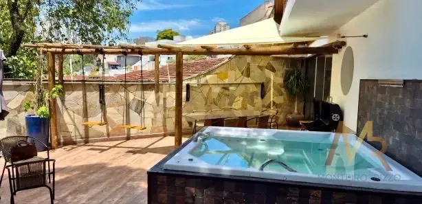 Casa com 5 Quartos à venda, 350m² no Jardim Londrina, São Paulo