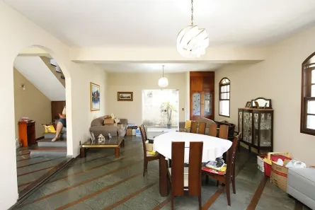 Casa com 6 Quartos à venda, 420m² no Santa Lúcia, Belo Horizonte