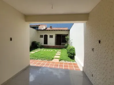 Sobrado com 3 Quartos à venda, 280m² no Campestre, Santo André