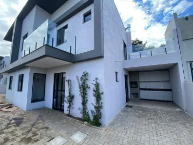 Sobrado com 3 Quartos à venda, 102m² no Country, Cascavel