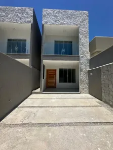 Casa com 3 Quartos à venda, 130m² no Imboassica, Macaé