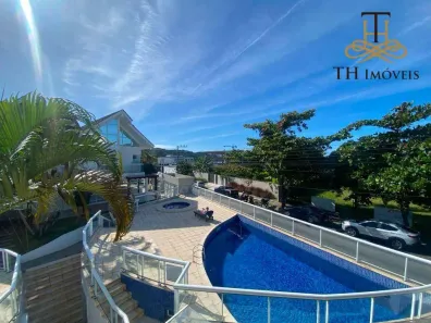 Casa de Condomínio com 4 Quartos à venda, 170m² no Praia do Estaleiro, Balneário Camboriú