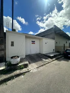 Casa com 3 Quartos para venda ou aluguel, 120m² no Vila Caraípe, Teixeira de Freitas
