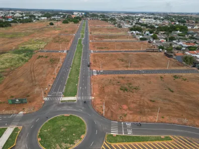 Lote/Terreno à venda, 301m² no Jardim Paulista, Sinop