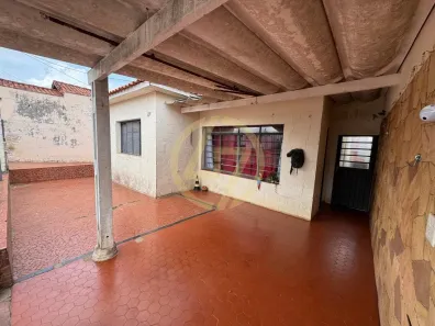 Casa com 4 Quartos à venda, 212m² no Jardim Itália, Itapetininga