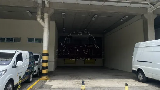 Galpão/Depósito/Armazém para alugar, 899m² no Itaqui, Itapevi