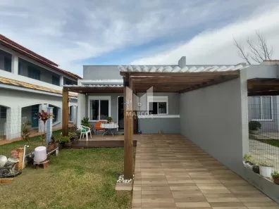 Casa com 2 Quartos à venda, 76m² no XANGRI-LÁ, Xangri-lá