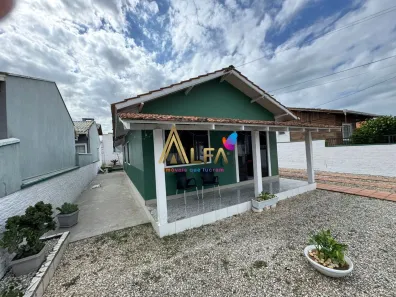 Casa com 3 Quartos à venda, 300m² no Centro, Penha
