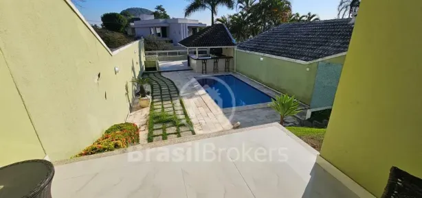 Casa de Condomínio com 3 Quartos à venda, 240m² no Anil, Rio de Janeiro