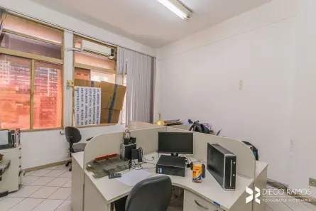 Sala Comercial para alugar, 60m² no Centro Histórico, Porto Alegre