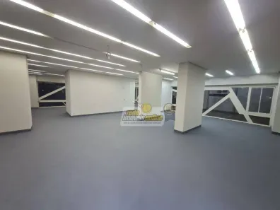 Sala Comercial para alugar, 107m² no São Benedito, Uberaba