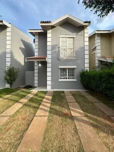 Casa com 3 Quartos para alugar, 108m² no Cariobinha, Americana