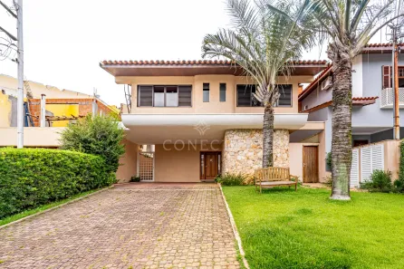 Casa com 3 Quartos para venda ou aluguel, 303m² no Alphaville, Santana de Parnaíba