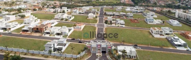 Casa de Condomínio com 3 Quartos à venda, 260m² no Chácara Letônia, Americana