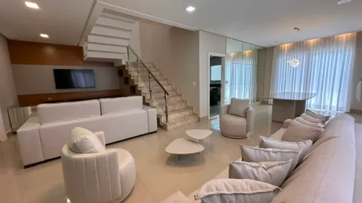 Casa de Condomínio com 4 Quartos para alugar, 250m² no Ponta Negra, Manaus