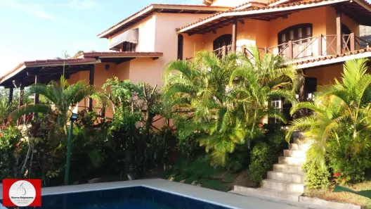 Casa com 6 Quartos à venda, 300m² no Pituaçu, Salvador