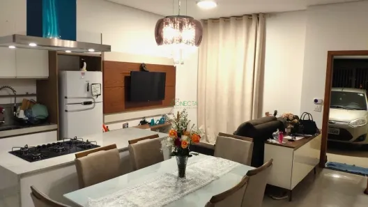 Casa com 2 Quartos à venda, 89m² no Colúmbia, Londrina