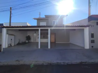 Casa de Condomínio com 3 Quartos à venda, 165m² no Jardim Itaipu, Marília