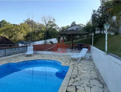 Fazenda/Sítio com 3 Quartos à venda, 200m² no Centro, Cotia