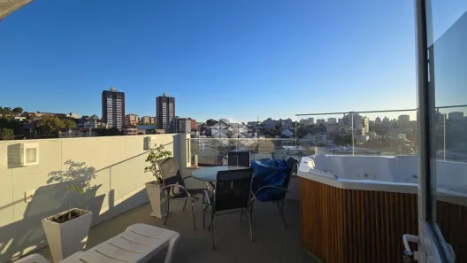 Casa com 4 Quartos à venda, 226m² no Chácara das Pedras, Porto Alegre