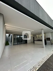 Casa com 3 Quartos à venda, 154m² no Jardim Brasília, Uberlândia