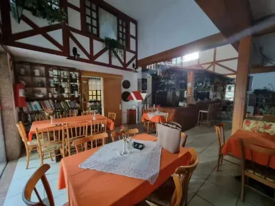 Imóvel Comercial com 3 Quartos à venda, 350m² no Santo Antônio, Belo Horizonte