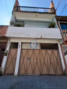 Sobrado com 6 Quartos à venda, 220m² no Jardim Guarujá, São Paulo