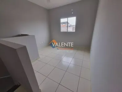 Casa de Condomínio com 2 Quartos à venda, 54m² no Sítio do Campo, Praia Grande