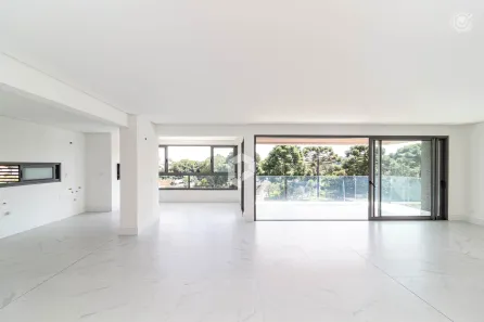 Apartamento com 3 Quartos à venda, 783m² no Orleans, Curitiba