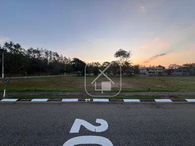 Lote/Terreno à venda, 640m² no Fazenda Palao (Alpes de Guararema), Guararema
